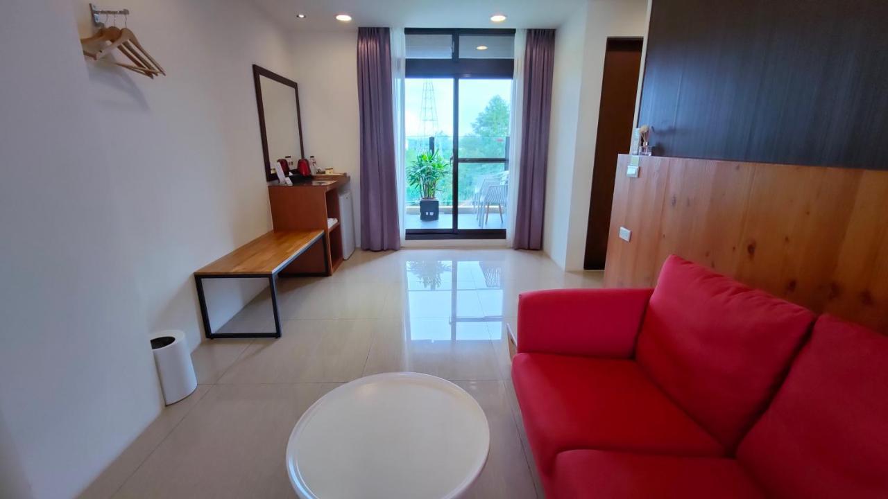 川岸空中villa หลัวตง ภายนอก รูปภาพ